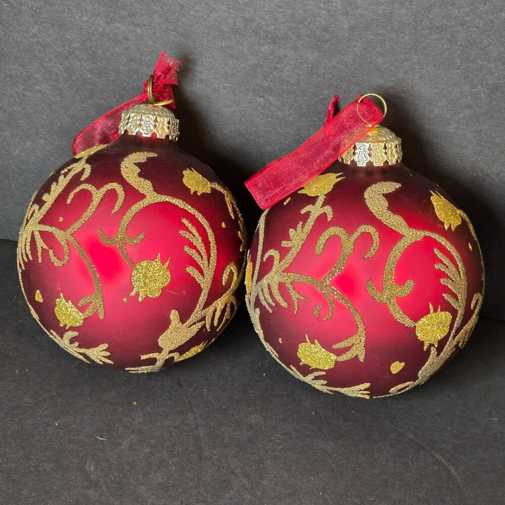 Frontgate Red Glass Christmas Ornaments Set Of 2 Gold Scroll Glitter Pattern 4"